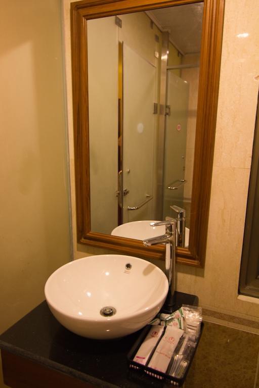 Millennium Hotel Rangun Kültér fotó