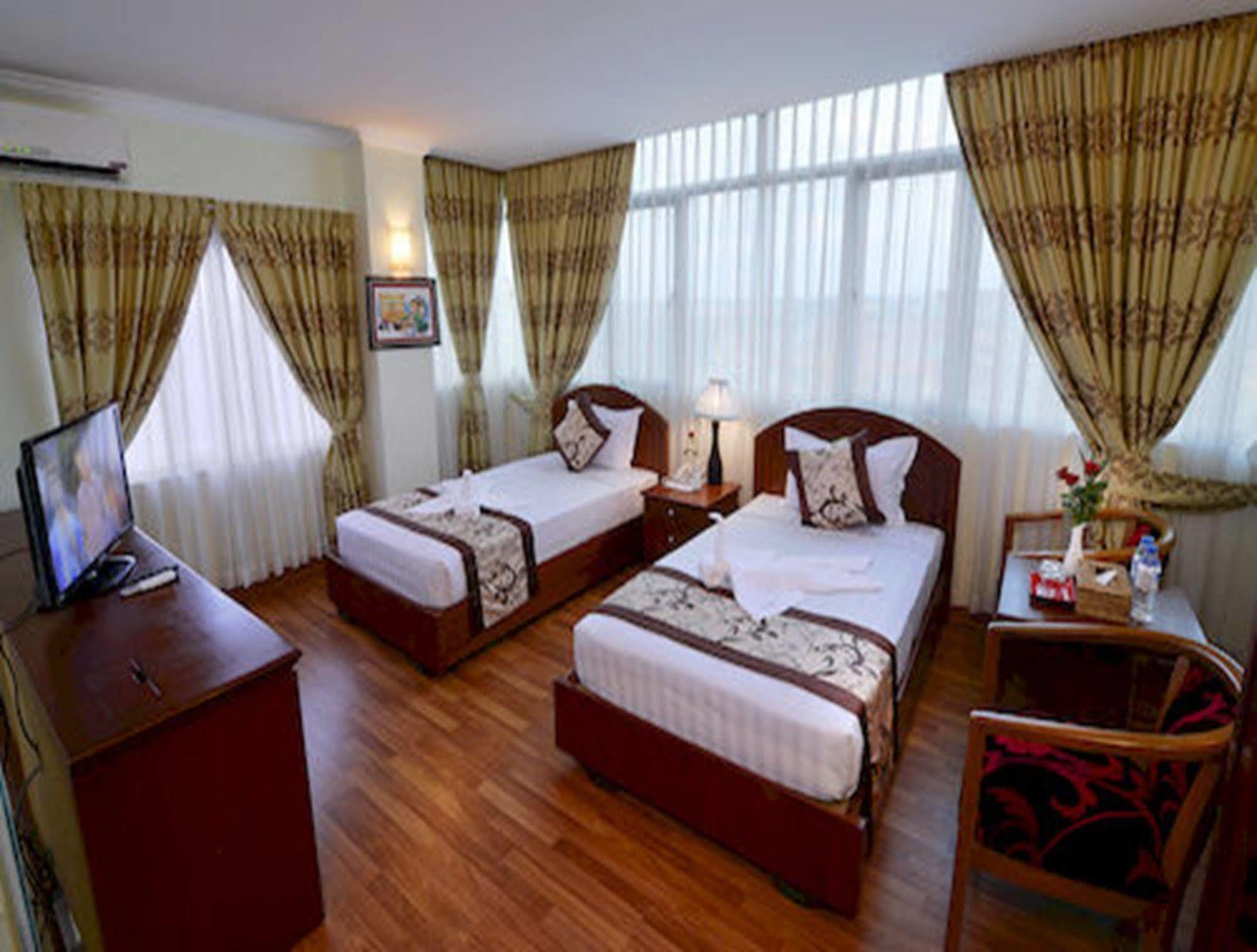 Millennium Hotel Rangun Kültér fotó