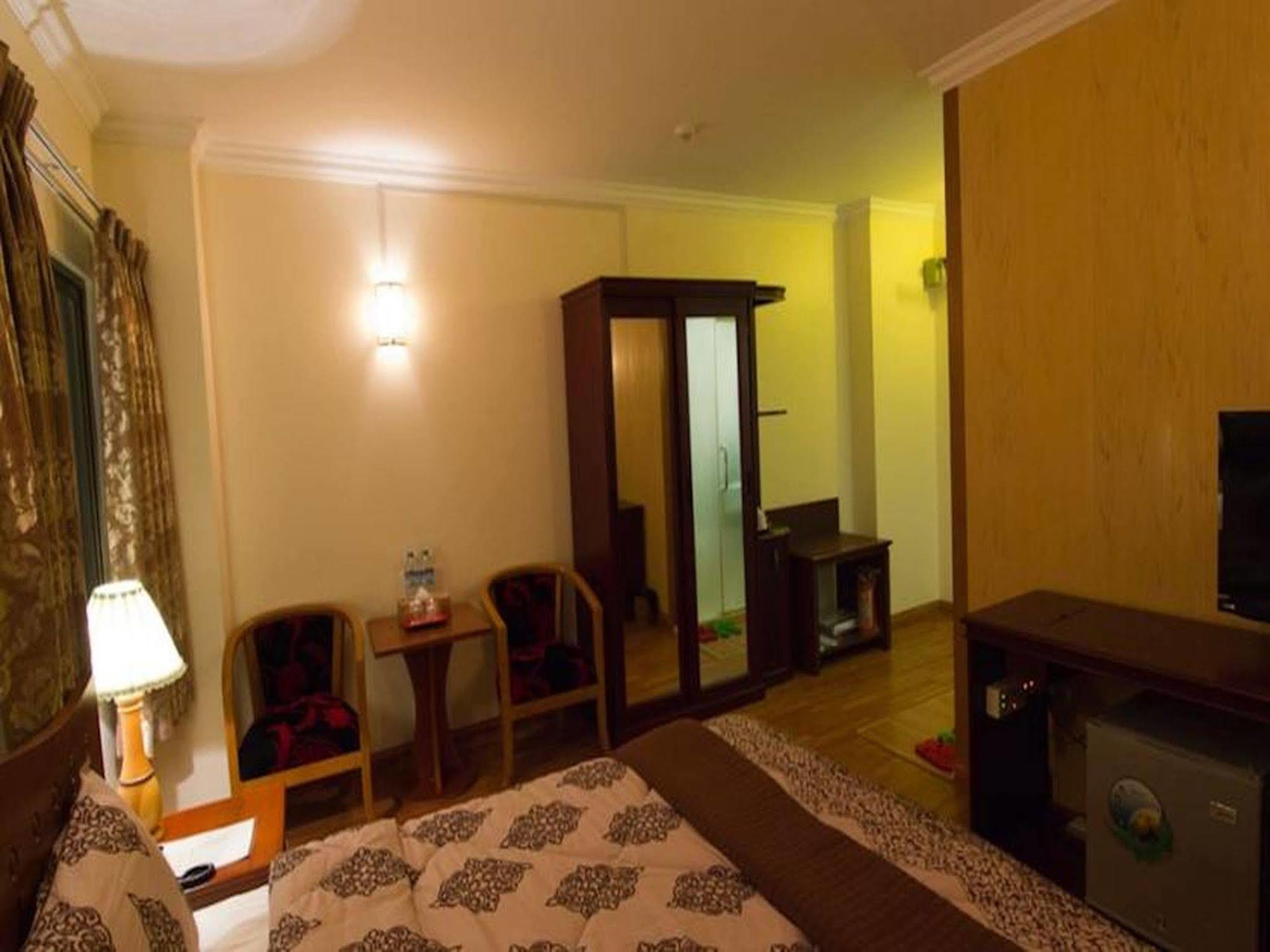 Millennium Hotel Rangun Kültér fotó